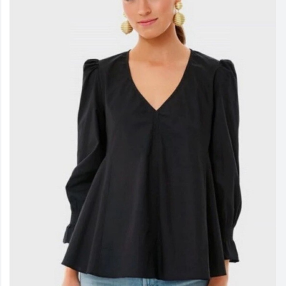 Tuckernuck Pomander Place Easton Swing Blouse in black